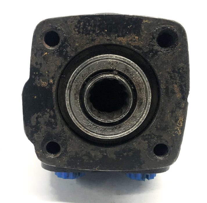 Char-Lynn Eaton Steering Control Unit 211-1177-002 USED