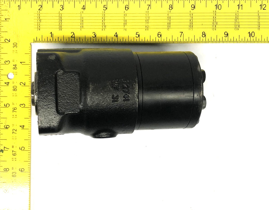 Char-Lynn Eaton Steering Control Unit 211-1177-002 USED