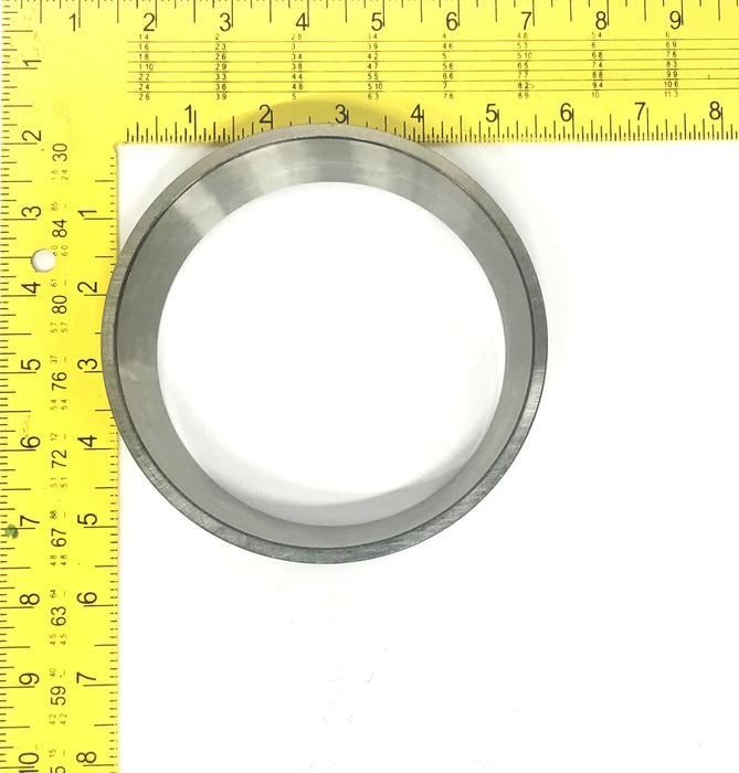 Fleetrite 13-BH Bearing Cup FLT572 NOS
