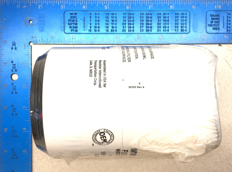 International/Navistar Heavy Duty Fuel Filter and Water Separator 4080114C2 NOS