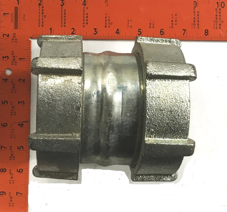 Unbranded 3/-1/2 inch Steel/Iron Compression Coupling NOS