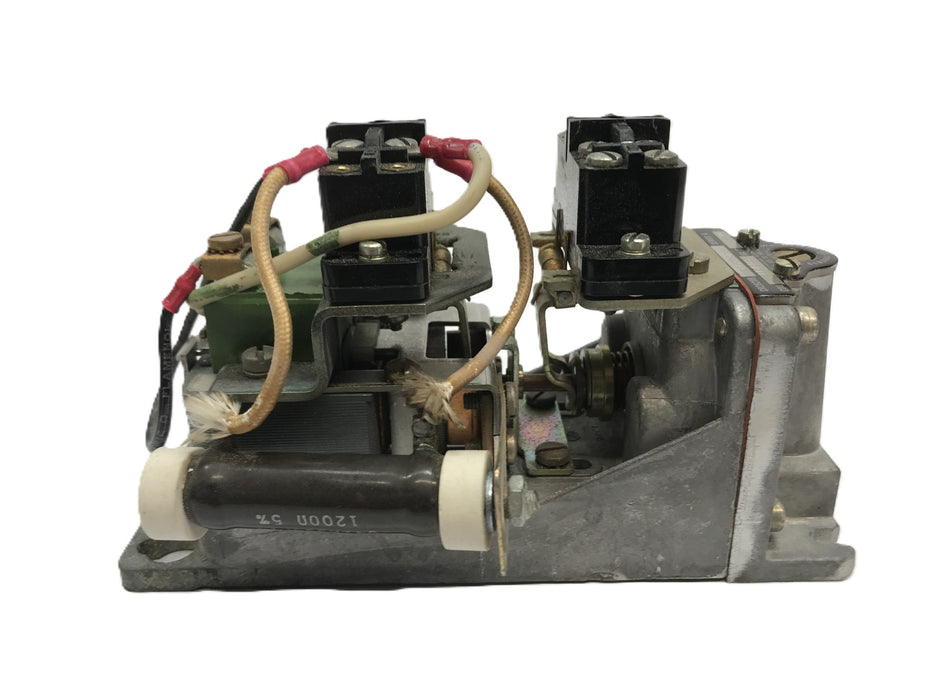 General Electric Time Delay Relay CR2820B-414AA41 NOS