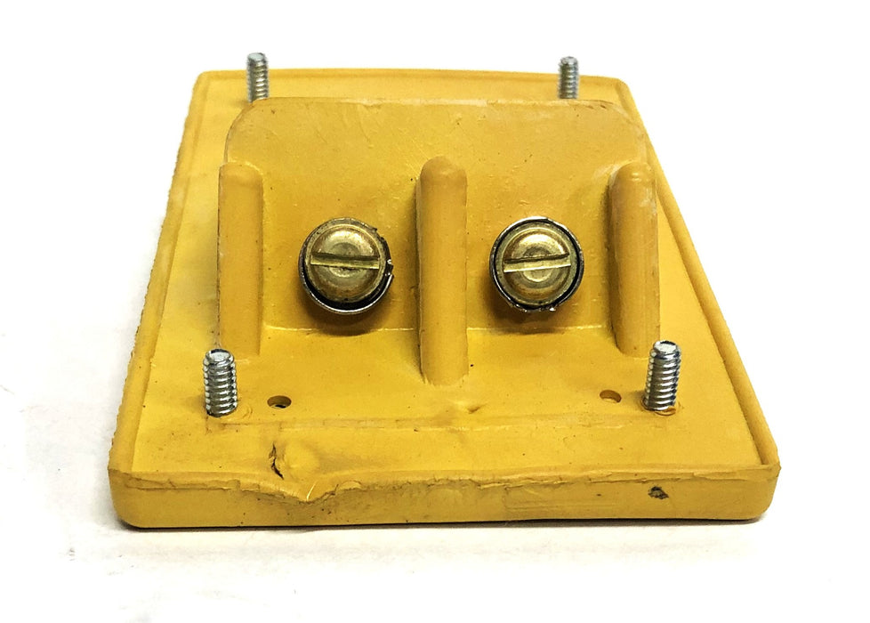 Brad Harrison Yellow 2P Angle Receptacle Safety Plug 22801 NOS