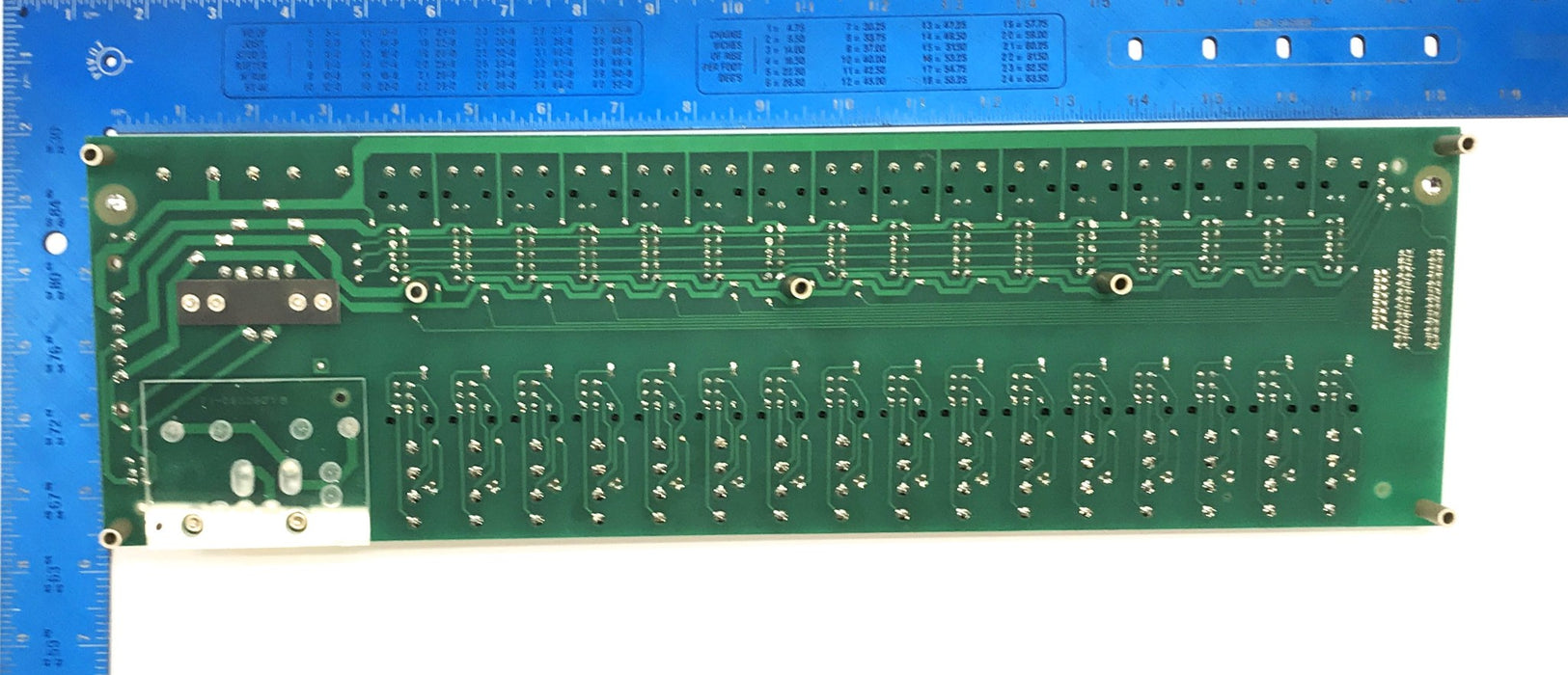 Analog Devices 16 Channel Backplane 3B01 NOS