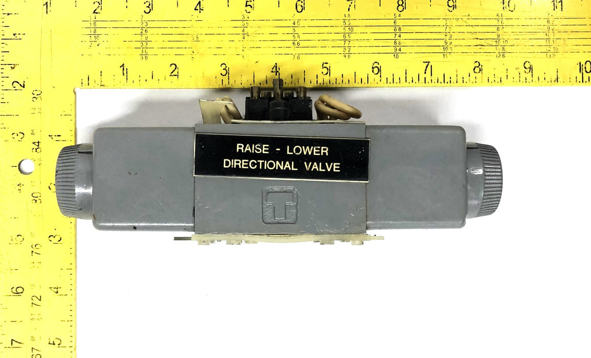 Unbranded Directional Valve USED