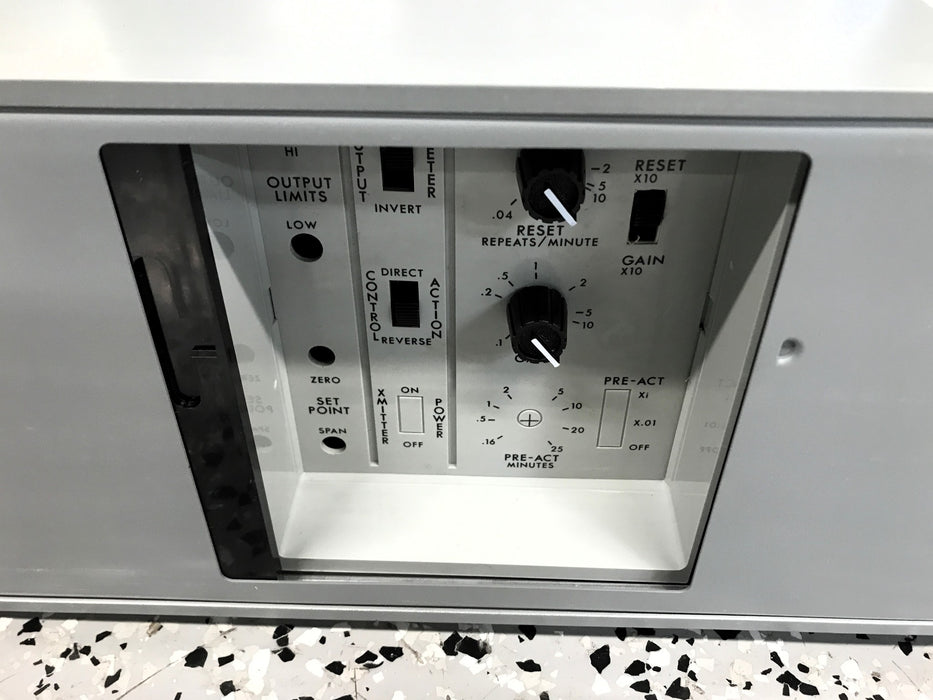 Love Controls Indicating Controller 1312RA10000 NOS