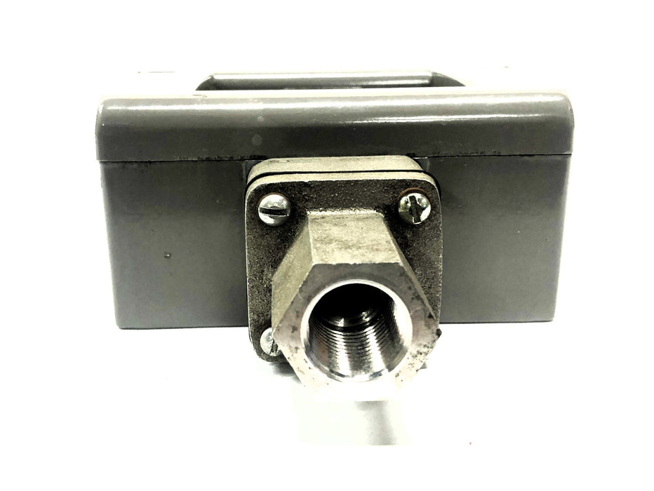 Honeywell Gas Pressure Switch Range 5-30 PSI C647A-1002-1 NOS