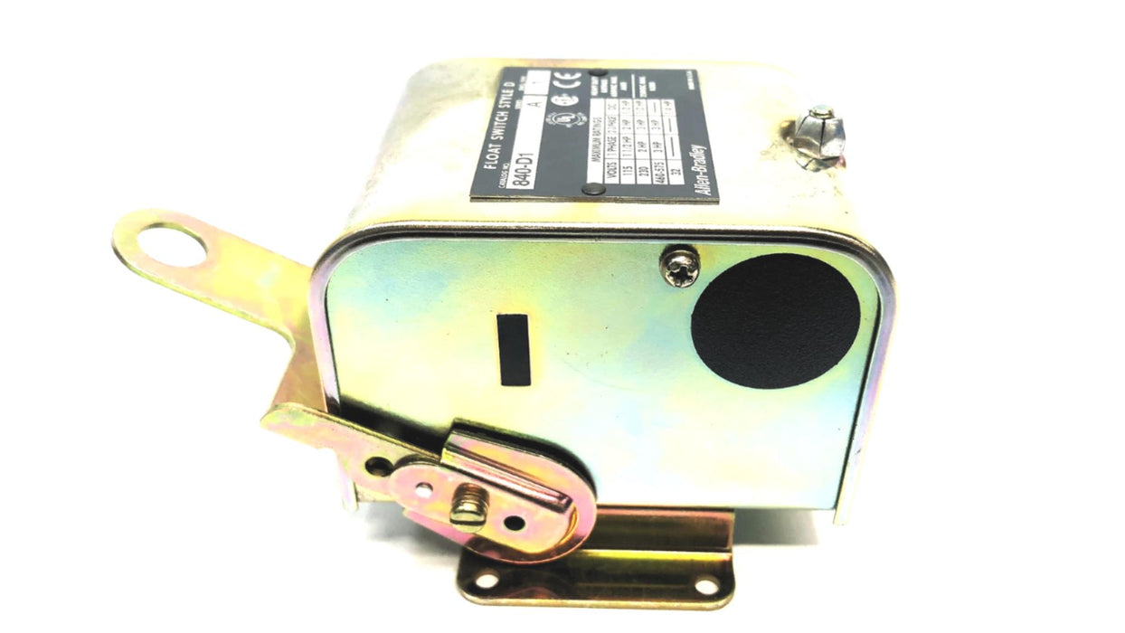 Allen-Bradley Automatic Float Switch (Missing 1 Plastic Plug) 840-D1 NOS