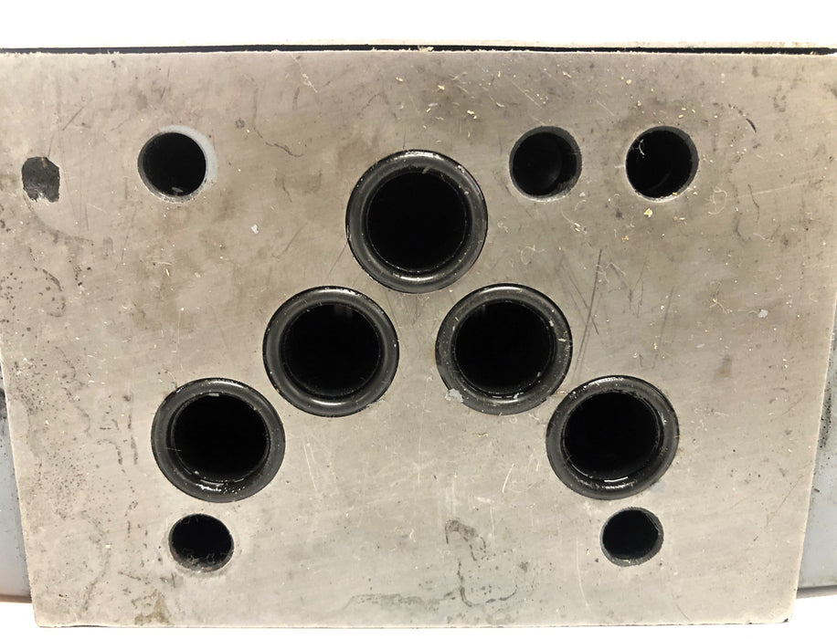 Double A Hydraulic Valve QM-5-C-10A3-L-TSPL REFURBISHED