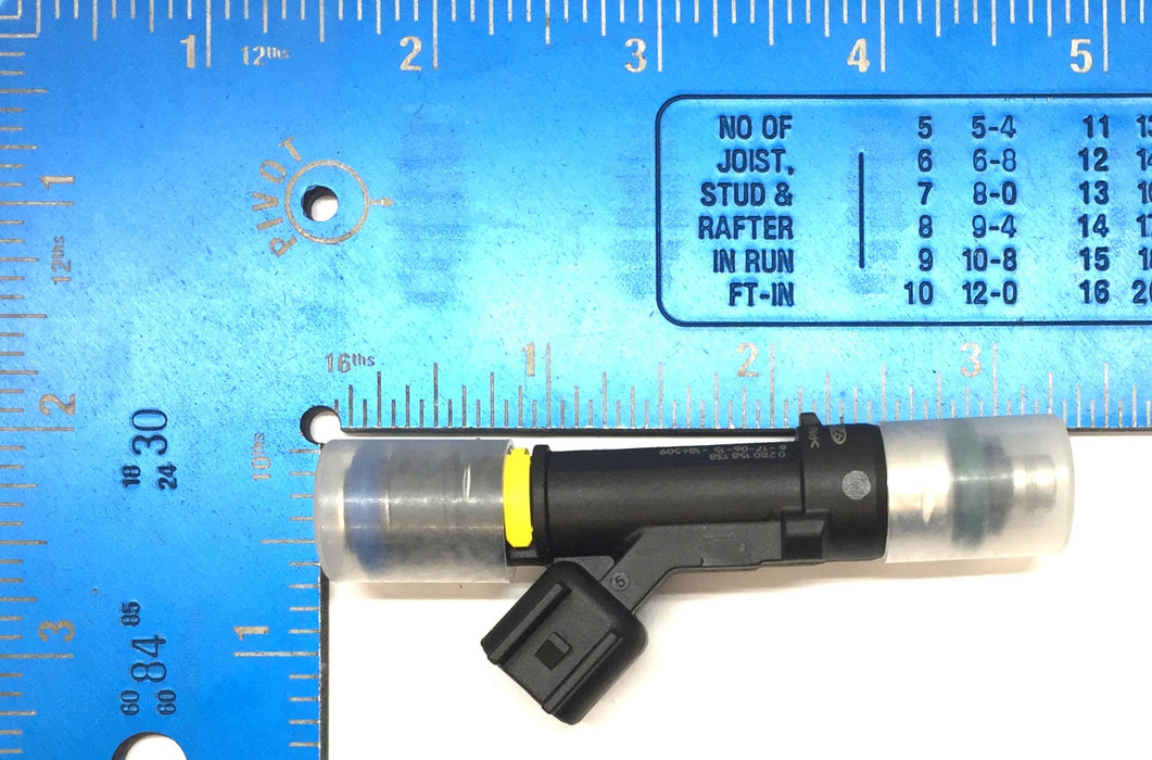 Ford Motorcraft Fuel Injector 7C3Z-9F593-A (CM-5144) NOS