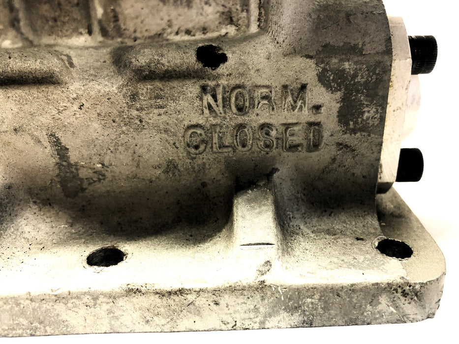 Ross Pneumatic Air Valve Norm. Closed 1773A5008 NOS