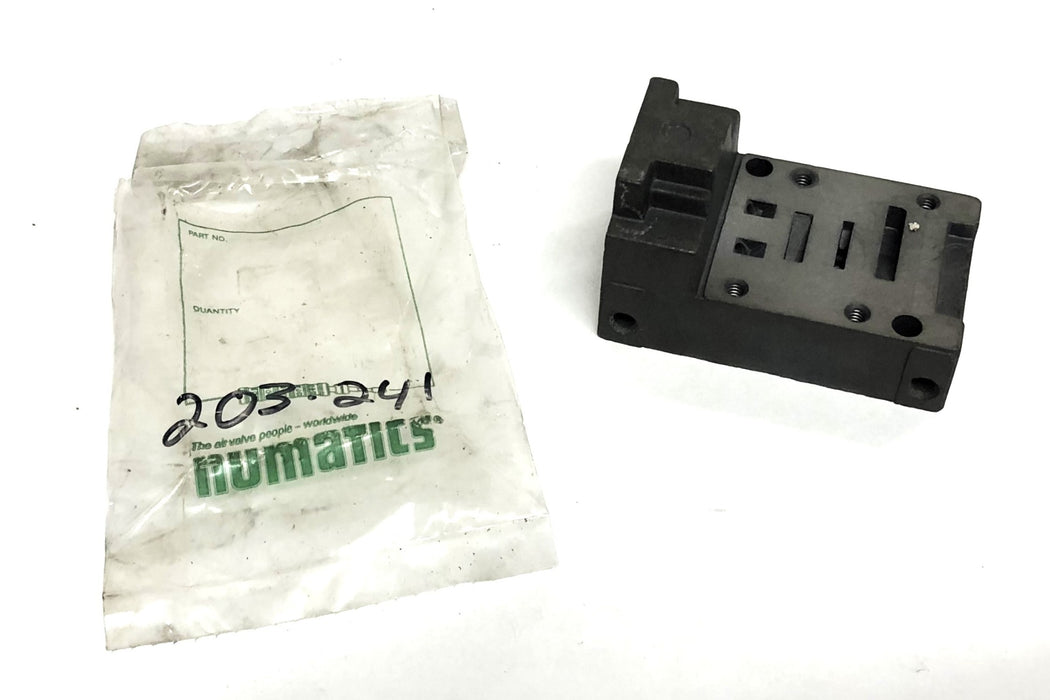 Numatics Valve Base 203-241 NOS