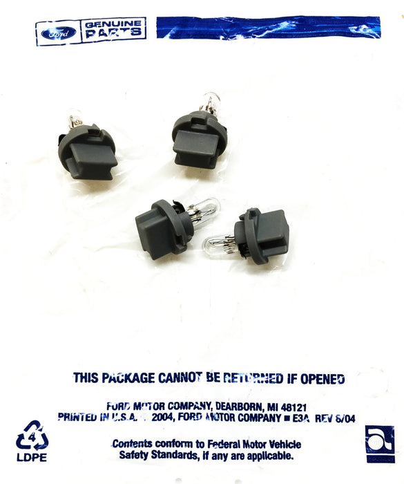 Ford Motor Company Bulb and Socket Pack (4pcs) YL3Z-13B765-DA NOS