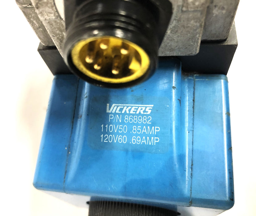 Vickers Directional Valve 02-119614-PA5DG4S4LW-012N-B-60 USED