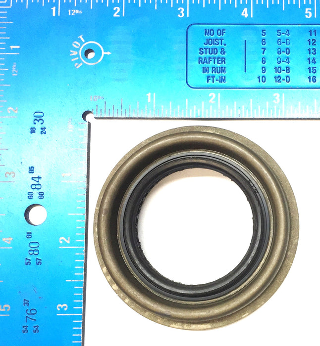 Ford Motor Company Rear Pinion Seal BR3Z-4676-A NOS