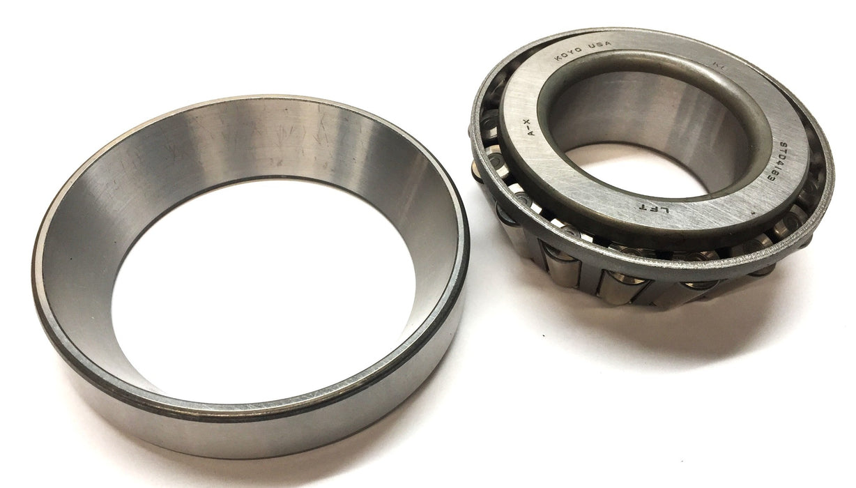 Ford Motor Company Cylindrical Roller Bearing and Cup Assembly DOAZ-4630-AA NOS