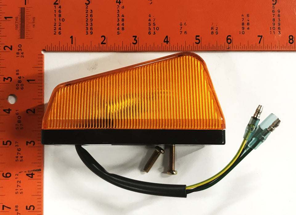 Doosan Daewoo Front Lamp Assembly D546105 NOS