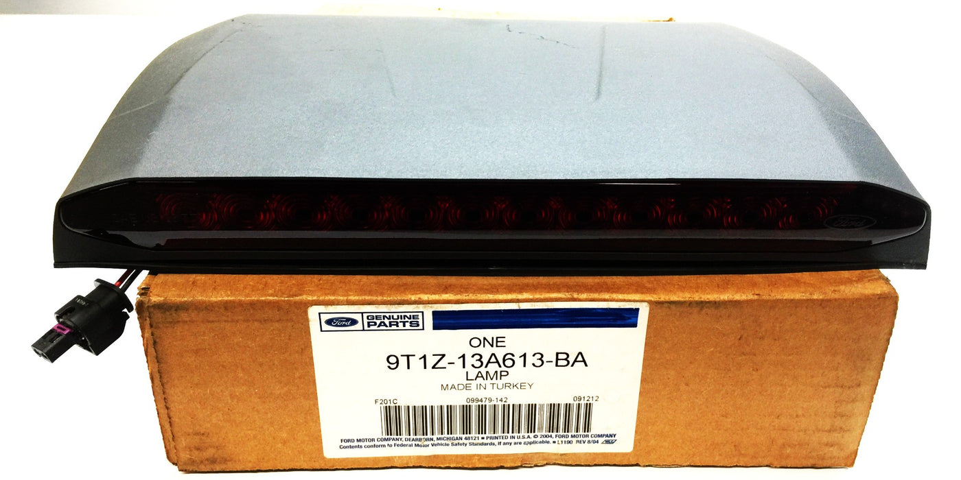 Ford Transit Connect High-Mount 3rd Third Brake Light-Lamp 9T1Z13A613BA NOS