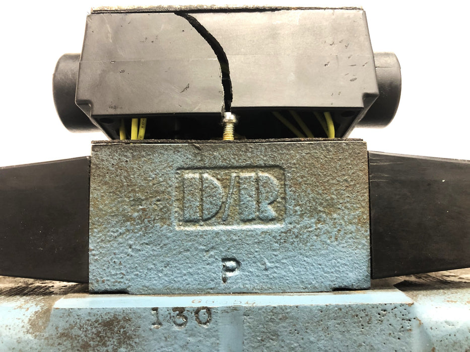 Dynex/Rivett UNTESTED Directional Control Valve 6553-D03-115/DF-10 USED