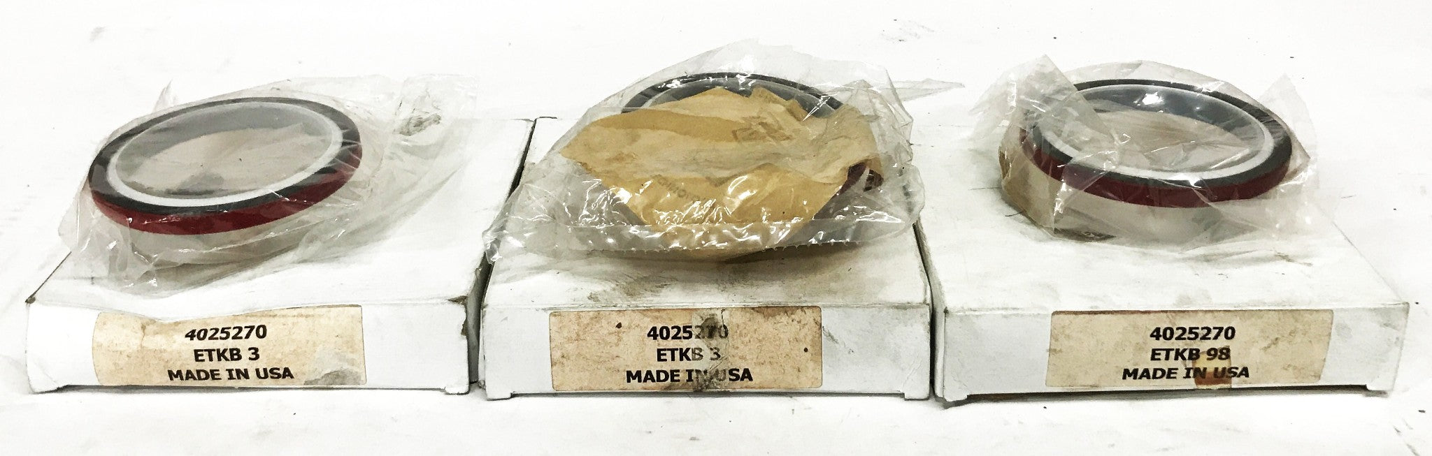 ETBK Front Crankshaft Seal 4025270 NOS [Lot of 3] NOS