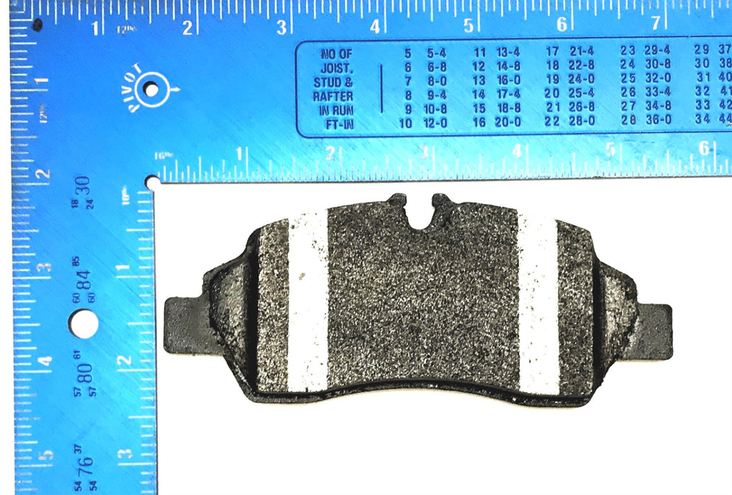 Carquest Rear Brake Pad Set W/ Hardware (No Grease) PMD1775H NOS