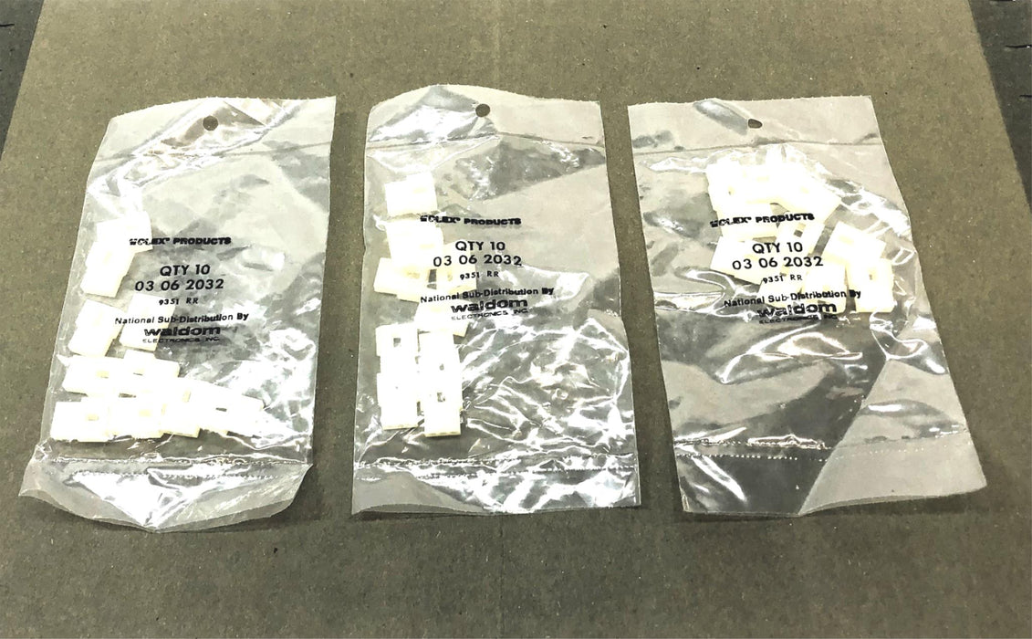 Molex Terminal Housing 03 06 2032 [Lot of 30] NOS