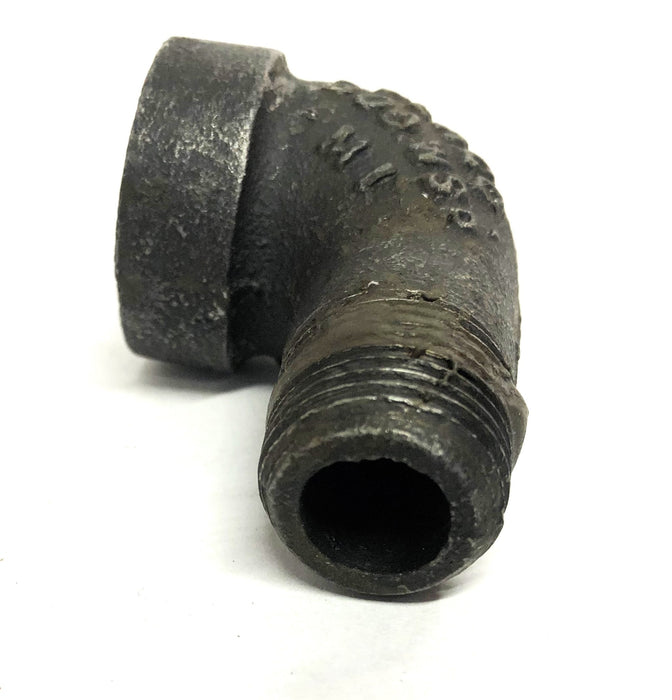 Flagg 300WSP Valve Reduction Elbow Malleable Iron AAR1/2 USED
