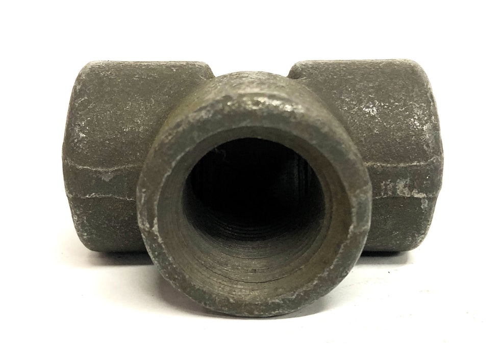 Unbranded 3/4 Inch 2000 A-105 Valve Reduction Tee M254 NOS