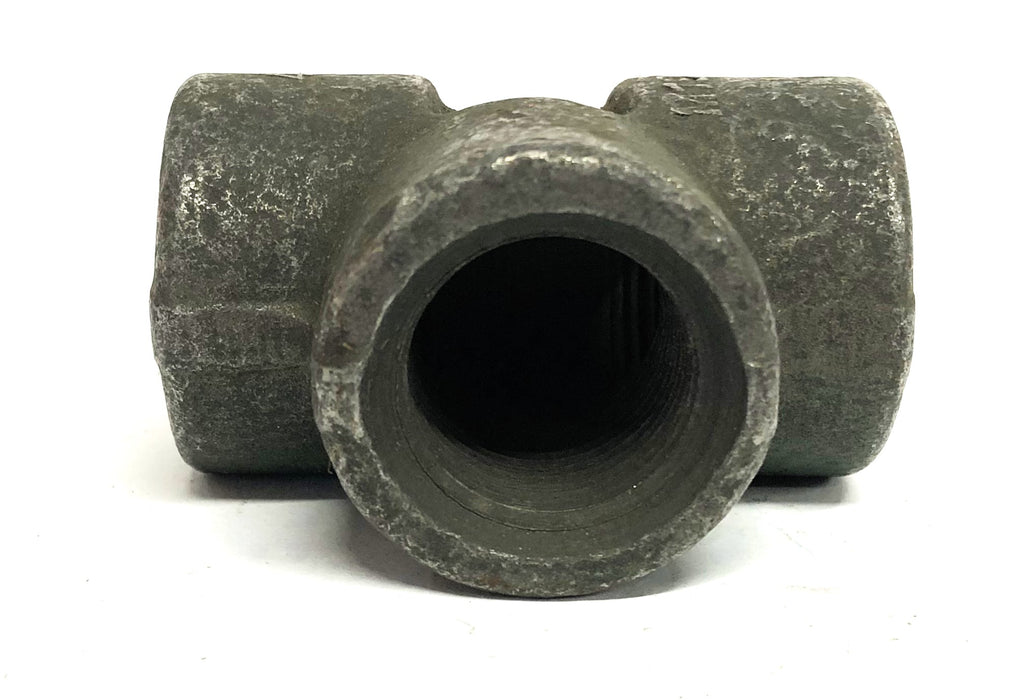 Unbranded 3/4 Inch 2000 A-105 Valve Reduction Tee M194 NOS