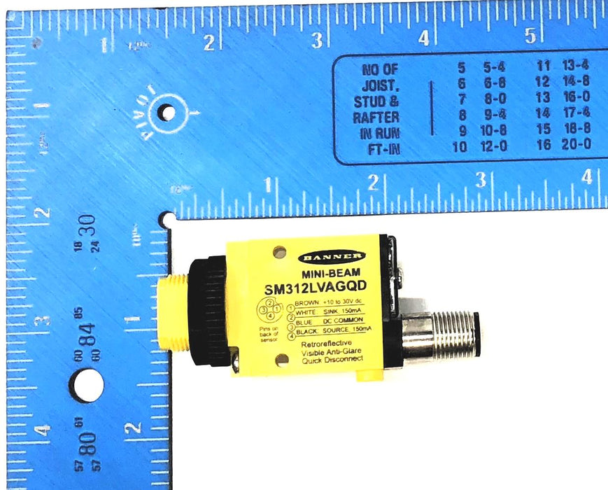 Banner Mini-Beam Photoelectric Sensor SM312VAGQD NOS