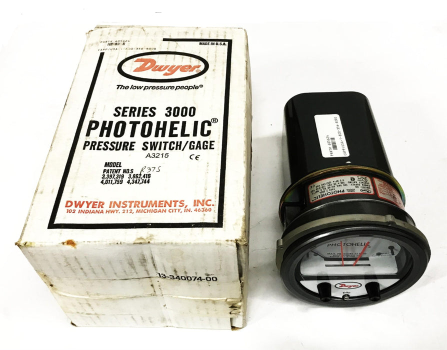 Dwyer Series 3000 Photohelic Pressure Switch and Gage A3215 NOS