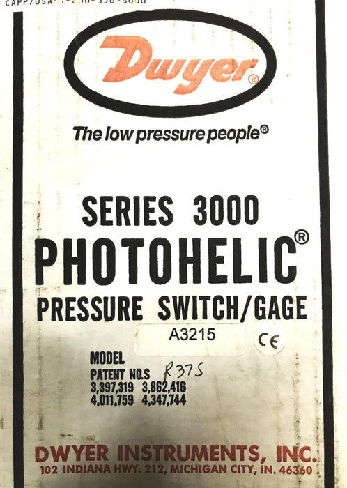 Dwyer Series 3000 Photohelic Pressure Switch and Gage A3215 NOS