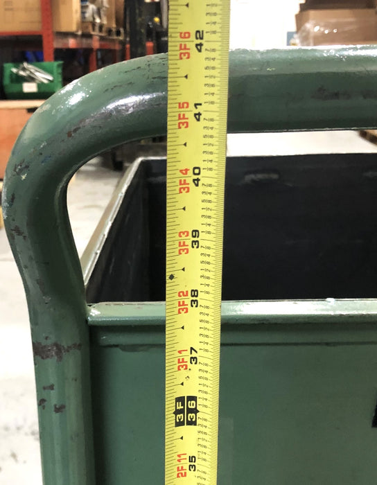 Unbranded 12 IN Closed Shop Cart W/ Foot Brake 40x24 IN USED LOCAL PICK UP ONLY