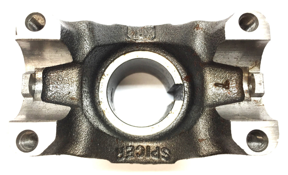 Dana Spicer Driveshaft End Yoke 2-4-783-1 NOS