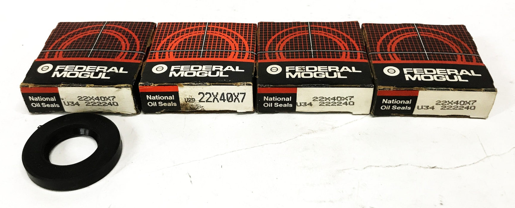 Federal Mogul Oil Seal 22X40X7/350877 [Lot of 4] NOS