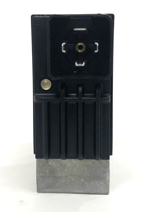 Danfoss Proportional High 11-32 Volt Solenoid Valve PVEH32 S4 (157B4032) NOS