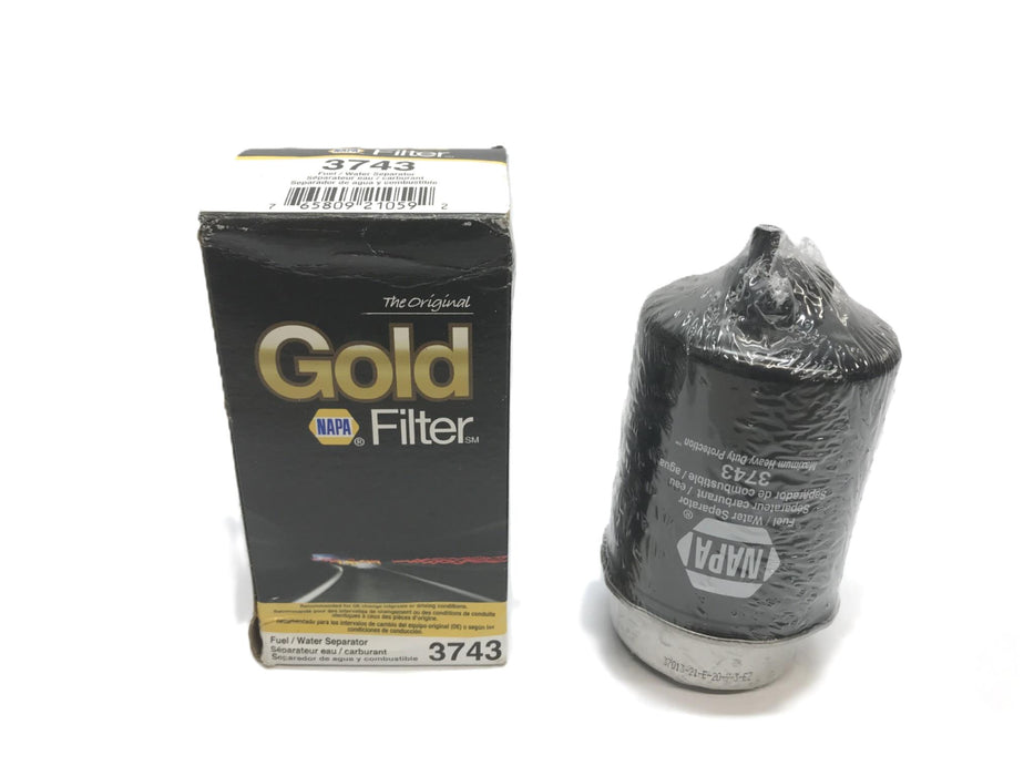 Napa Gold Fuel Filter 3743 NOS