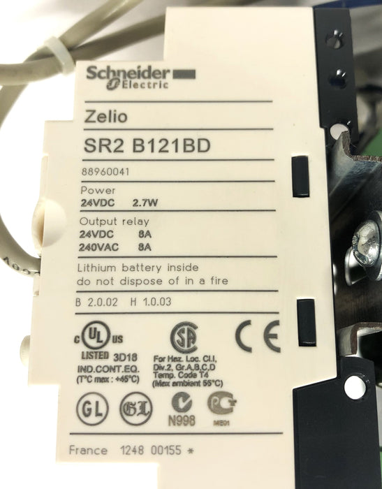 Schneider Electric Magelis Touch Panel With Compact Smart Relay SR2 B121BD NOS