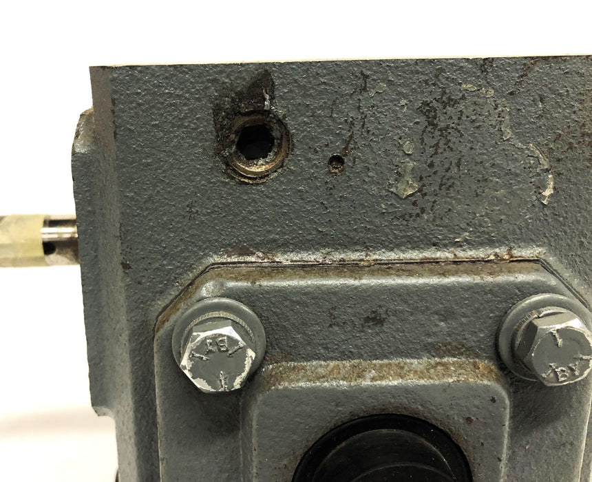 Unbranded Worm Gear Reducer USED