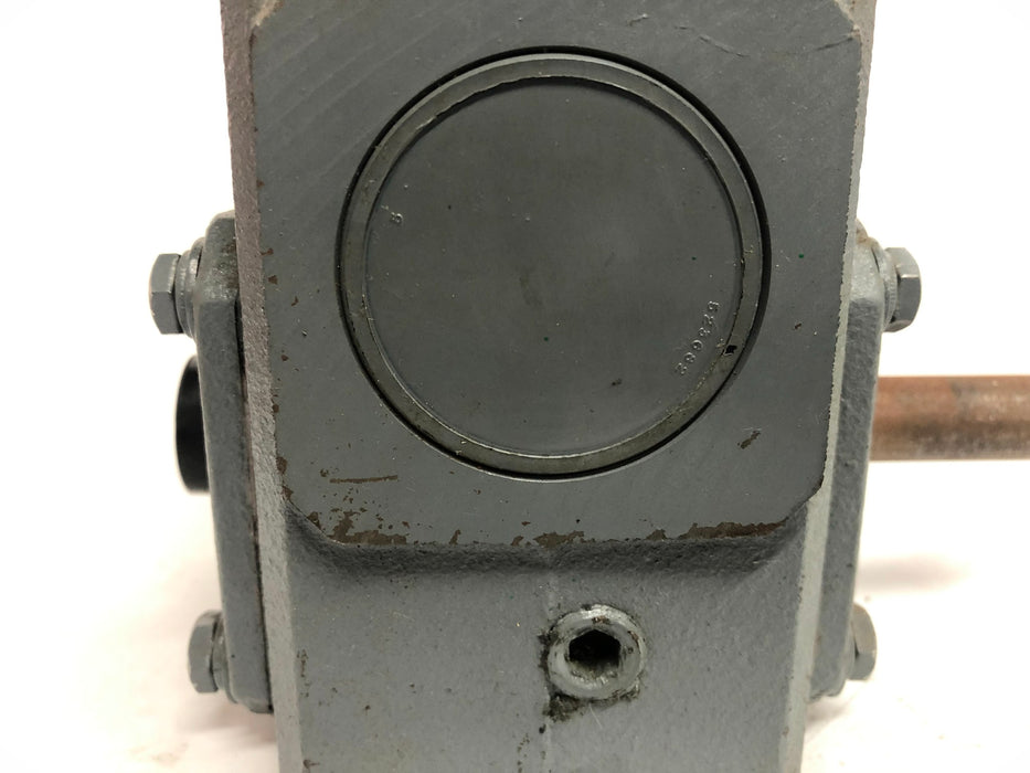 Unbranded Worm Gear Reducer USED