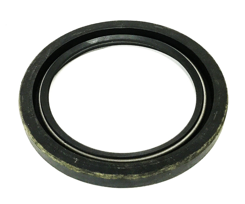 Parker JM Clipper Oil Seal with Spring  06423-H1L5 [Lot of 2] NOS