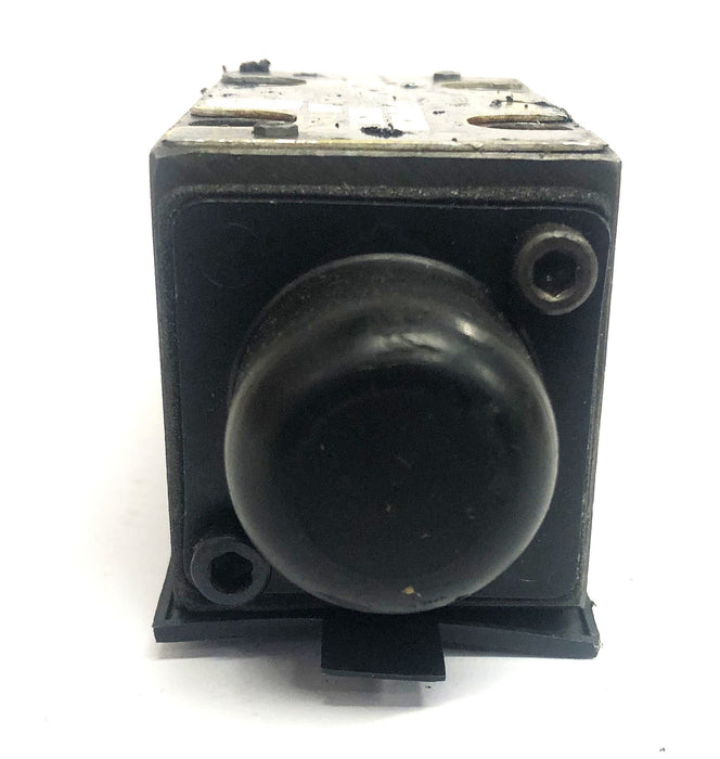 Parker 5000PSI 30 Degree Directional Control Valve D1VC4BV 72 USED
