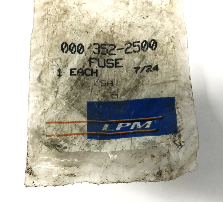 LPM 500AMP Fuse 352-2500 (CNN-500) NOS