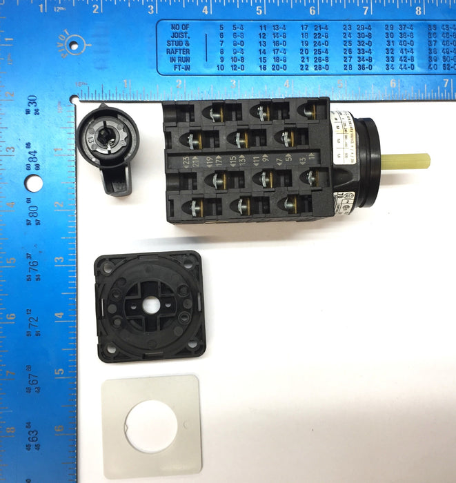 Moeller Rotary Control Step Switch T0-6-8329/E NOS