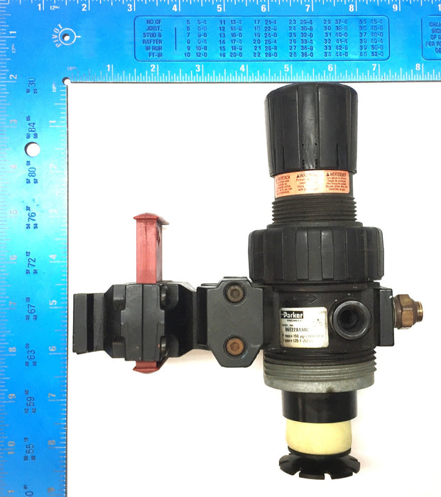 Parker Pneumatic Filter Regulator 150PSI 06E22A13AC (PS756P) USED