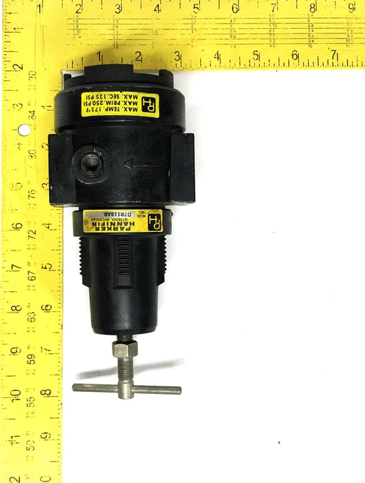Parker Hannifin Pneumatic Valve 07R118AB USED