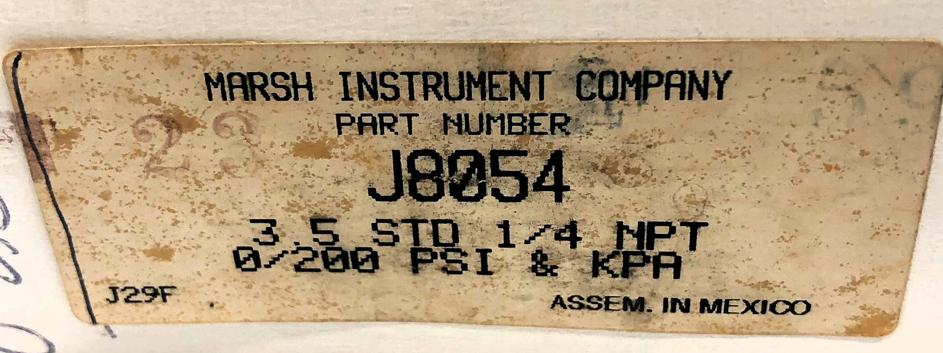Marsh 1/4 NPT 0/200 PSI & KPA 3.5 STD Pressure Gauge J8054 NOS