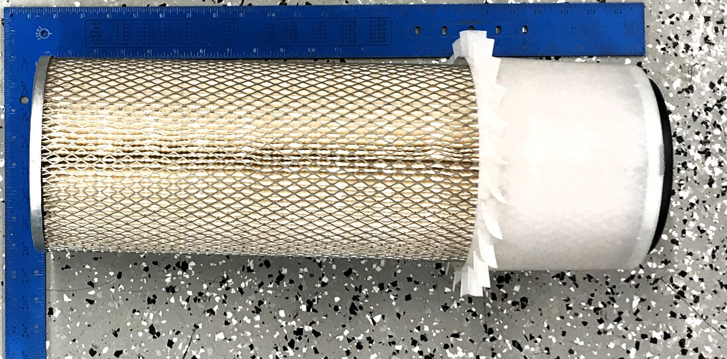 Napa Gold Air Filter 6779 (NOS)