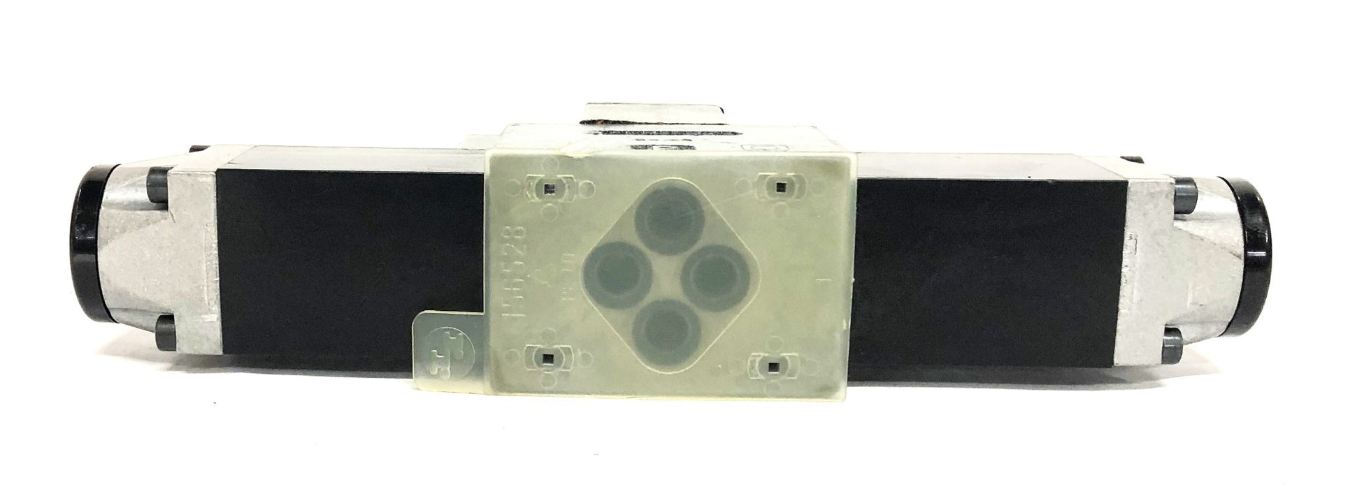 Rexroth Directional Solenoid Valve Assembly 4WE6E52/AW110-50/60N9DA NOS