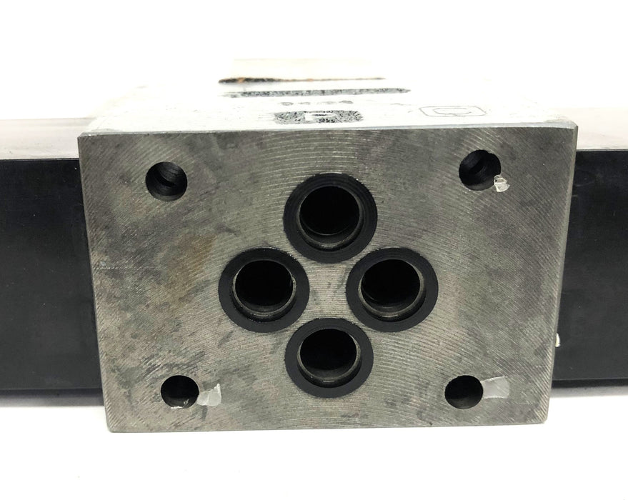 Rexroth Directional Solenoid Valve Assembly 4WE6E52/AW110-50/60N9DA NOS